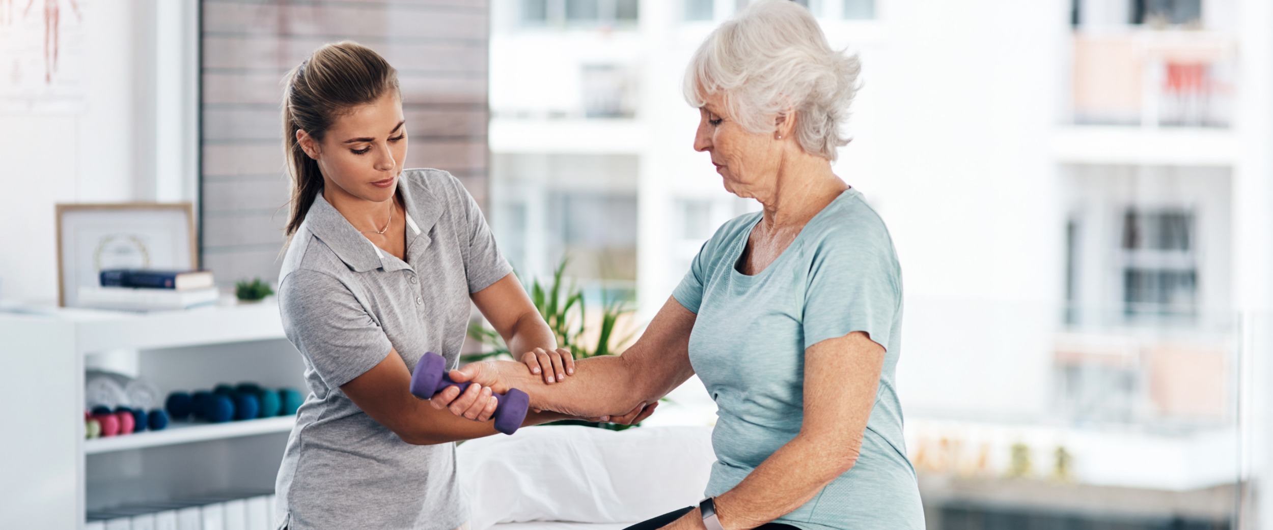 Los 12 Increíbles Beneficios Que La Fisioterapia Puede Ofrecer Tratamiento En Fisioclinics 8783