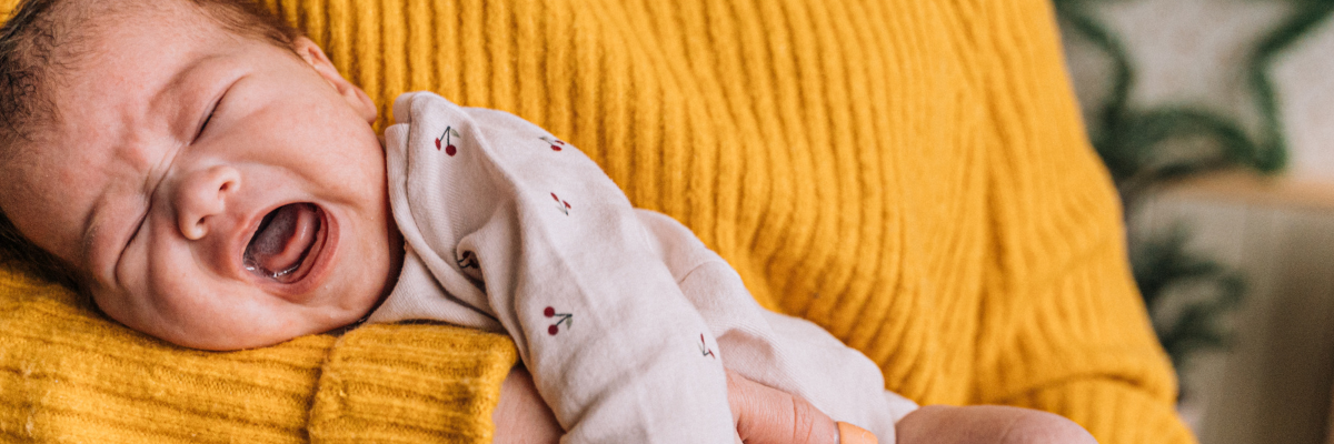 Estrategias terapéuticas para aliviar los gases en bebés: consejos de expertos en fisioterapia pediátrica