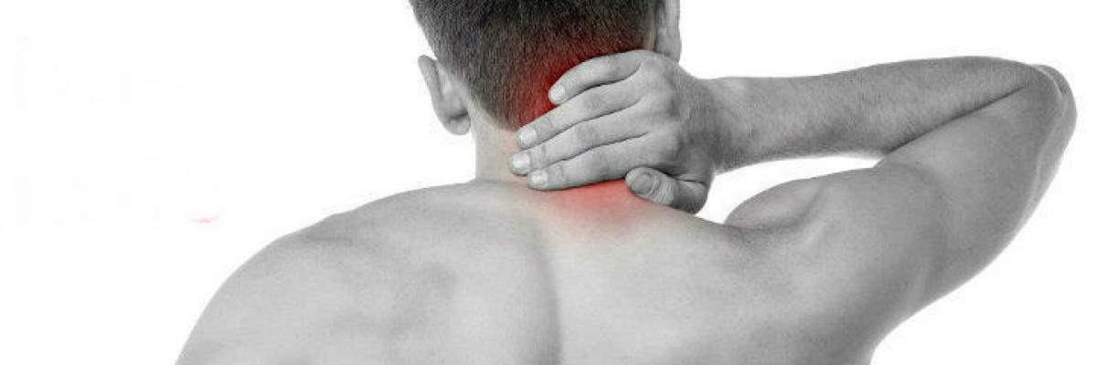 ¿Tienes dolor en el cuello? Conoce las causas de la cervicalgia y el tratamiento que aplicamos en FisioClinics Palma